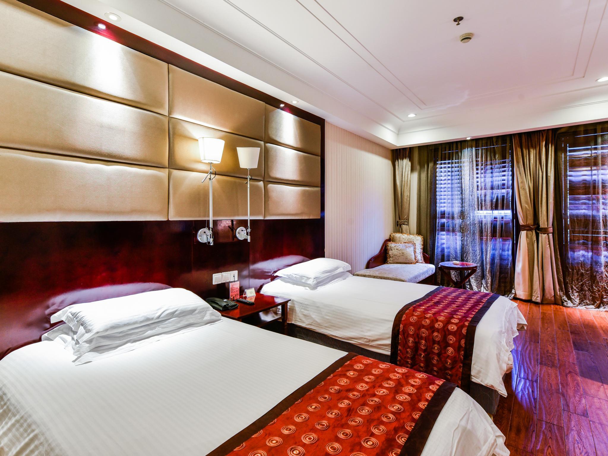 Seventh Heaven Hotel Shanghai Bagian luar foto